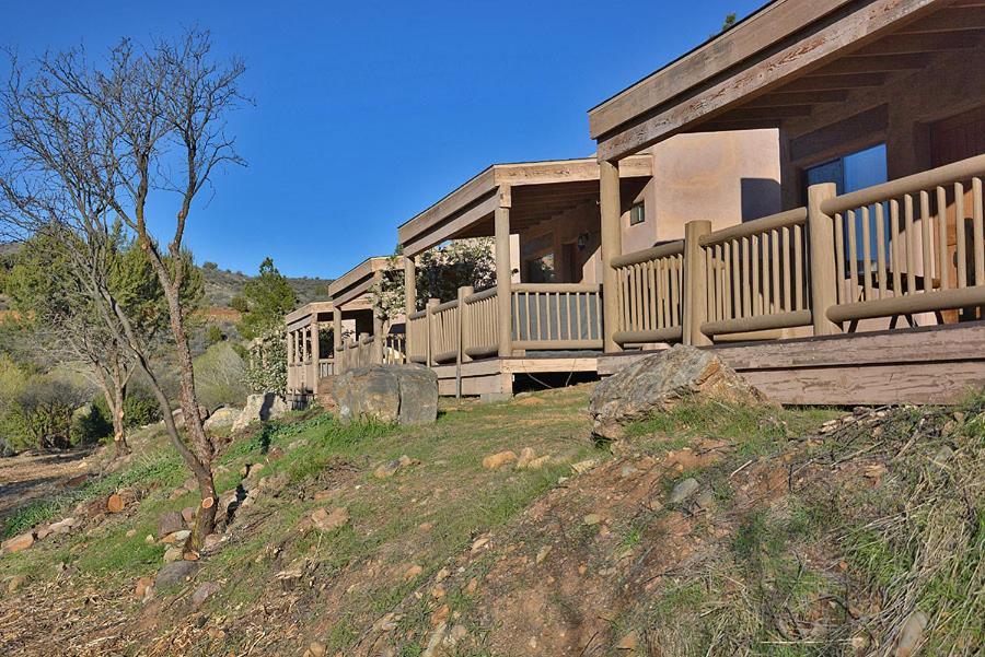 Creekside Preserve Lodge & Cabins Cordes Lakes Exterior foto